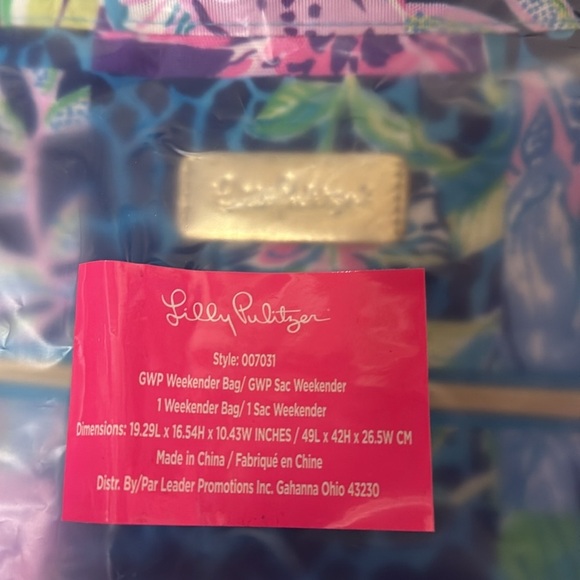 Lilly Pulitzer Multi Pop Up Party Patch Weekender Travel Bag & Makeup Bag. NWT - Picture 8 of 13